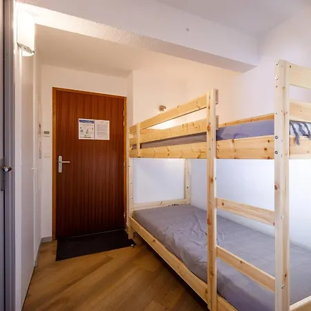 8 Pers. Peyragudes Avec Piscine Et Proche Des Pistes - Fr-1-695-27