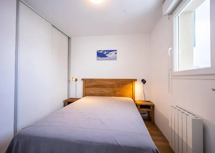 8 Pers. Peyragudes Avec Piscine Et Proche Des Pistes - Fr-1-695-27 アパート